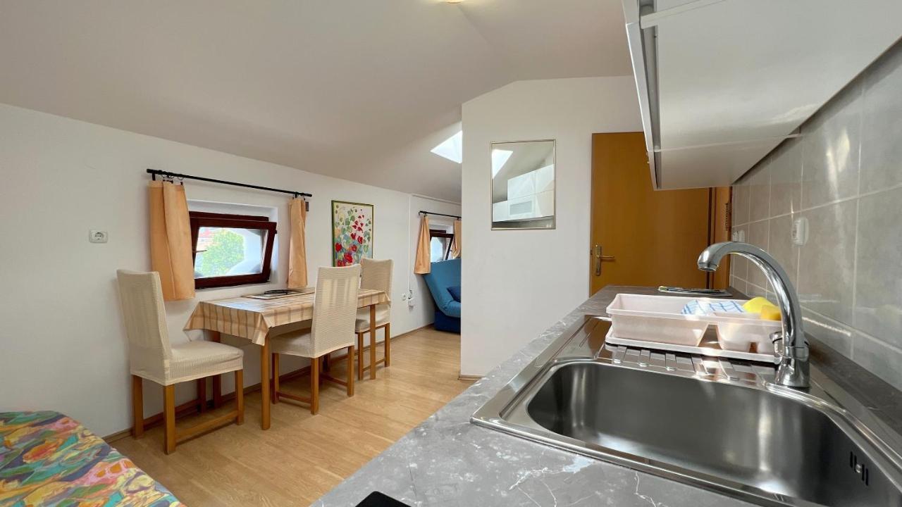 ❷⓿❷❸ Apartment Dolphin Изола Экстерьер фото